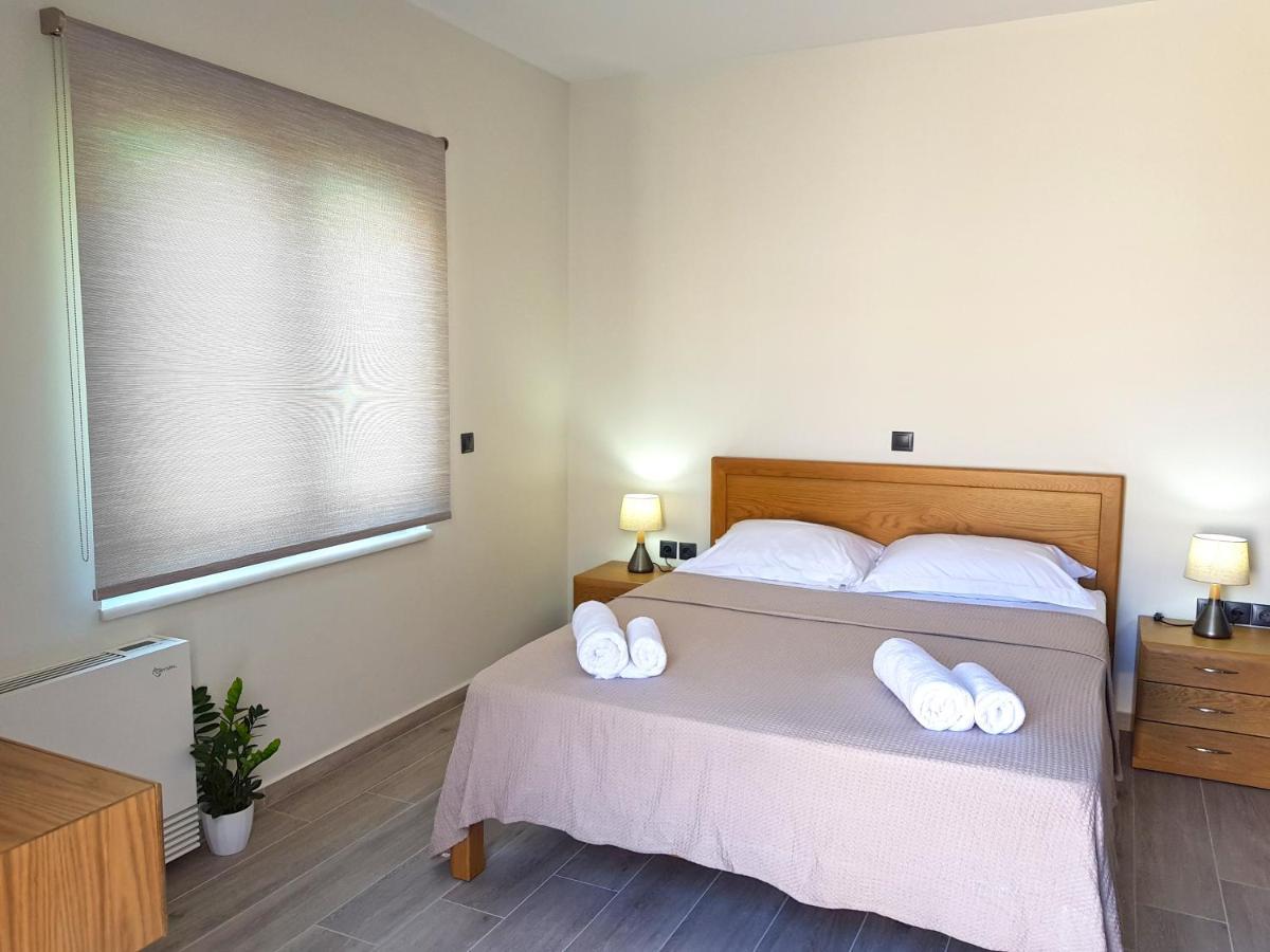 Four Seasons Homes Stalós 외부 사진