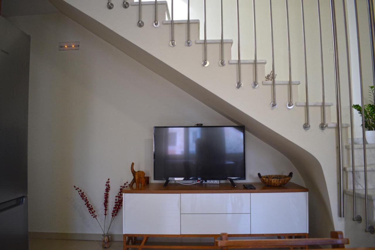 Four Seasons Homes Stalós 외부 사진
